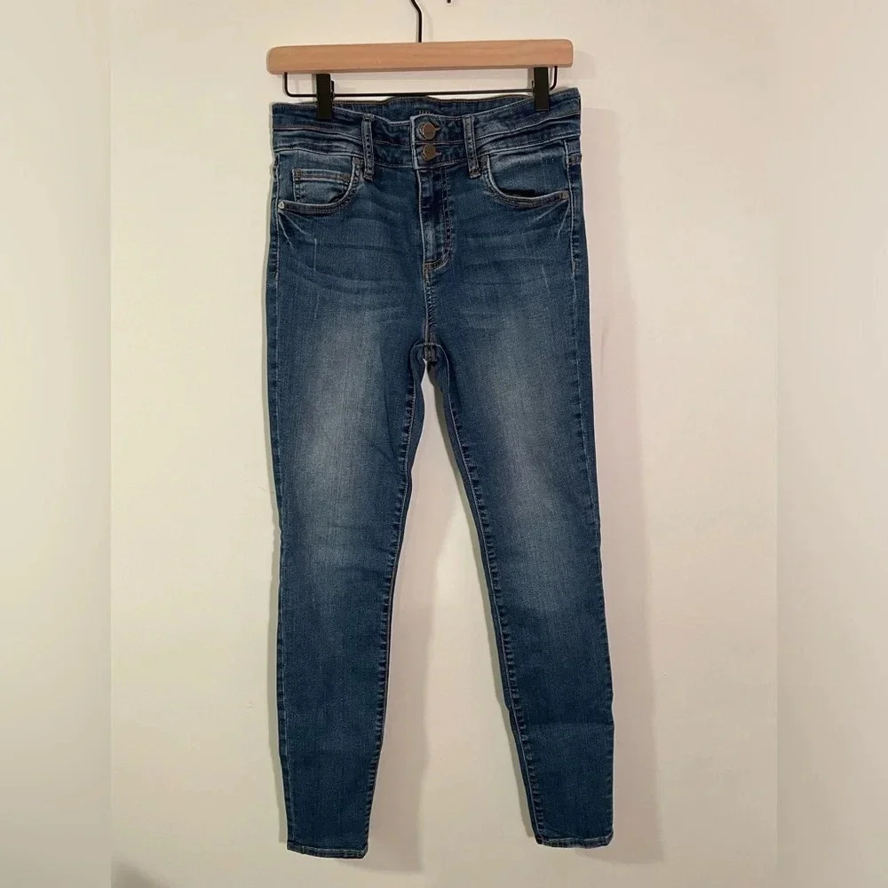 KUT FROM THE KLOTH Women’s Size 6 High Rise Toothpick Slinny, Double Button, EUC